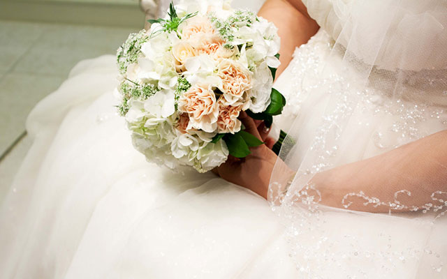 花嫁と花束